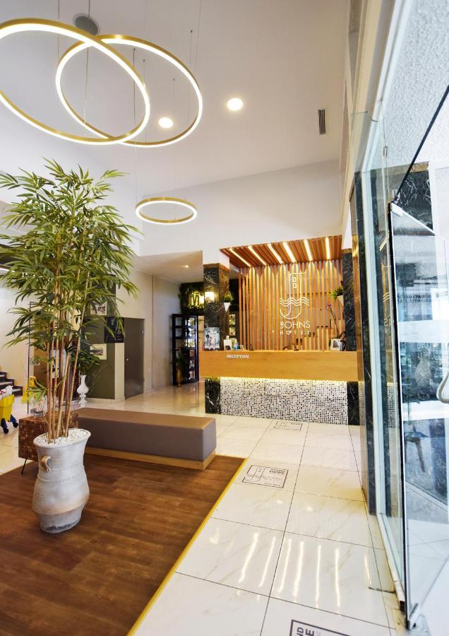 John'S Hotel Халкис Екстериор снимка
